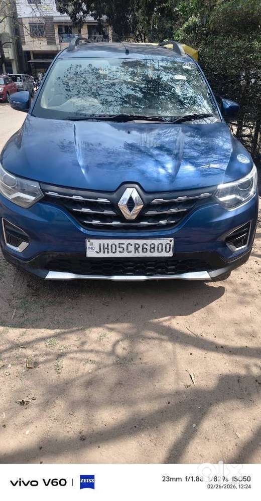 Renault Triber Rxz, 2020, Petrol