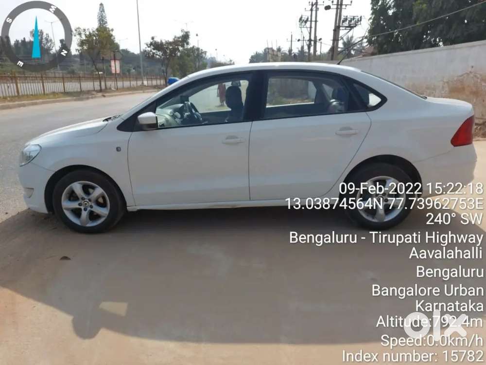 Skoda Rapid 1.6 Elegance 2013