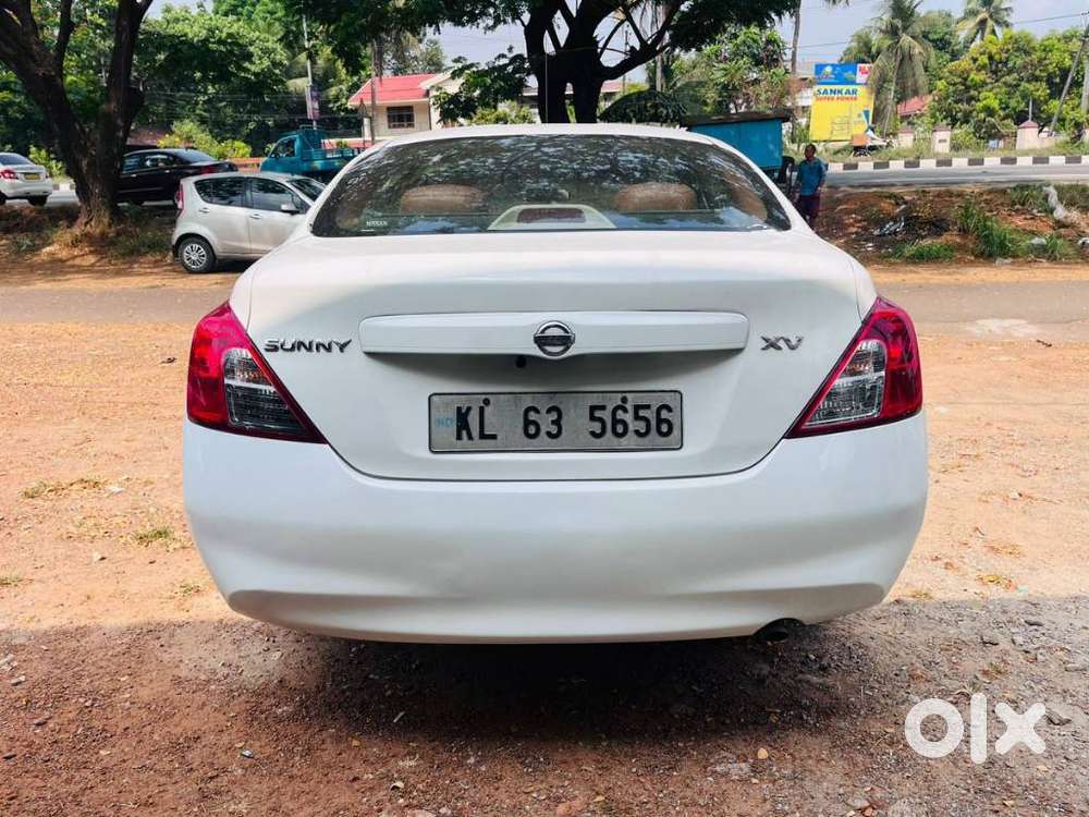 Nissan Sunny Xv, 2011, Petrol