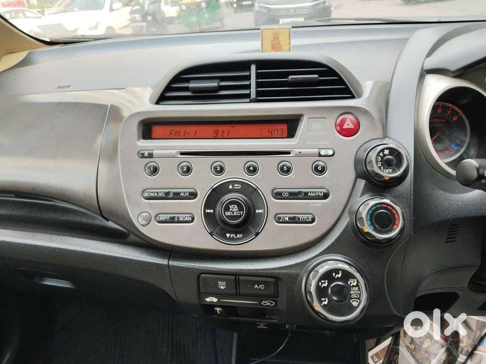 Honda Jazz S Mt I-vtec, 2011, Petrol