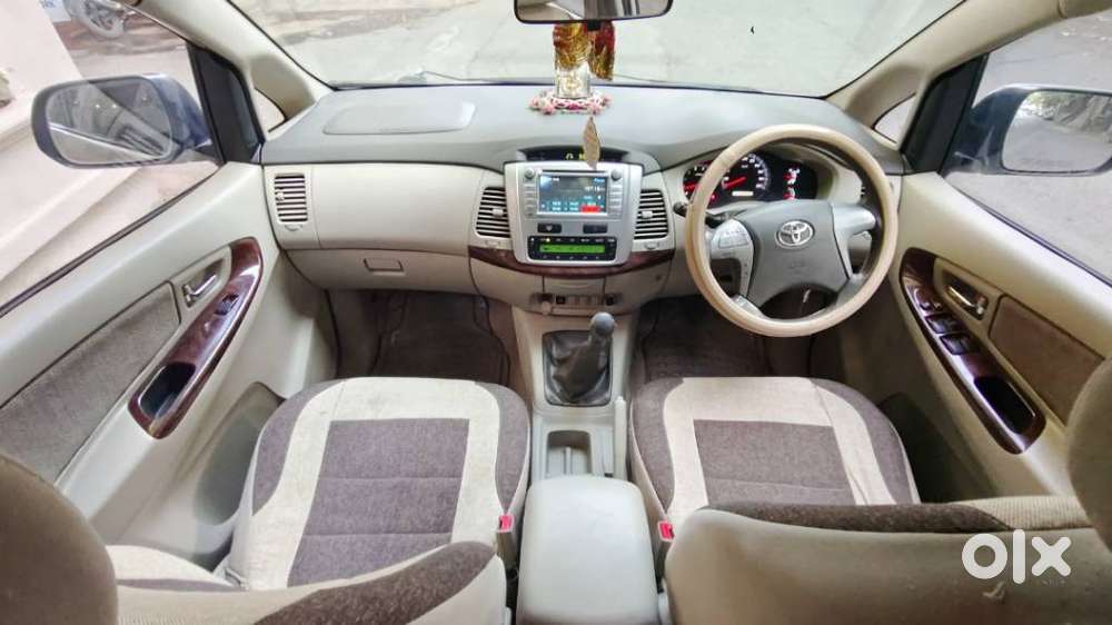Toyota Innova 2012-2013 2.5 Vx (diesel) 8 Seater Bs Iv, 2012, Diesel