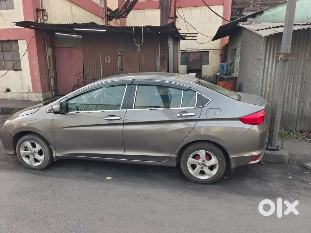 2nd Honda City Petrol 2016 Mt Model