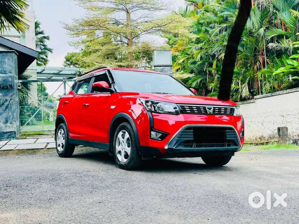 Mahindra Xuv300 W6 Amt Diesel, 2022, Diesel