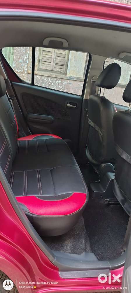 Maruti Suzuki Ritz Vxi, 2012, Petrol