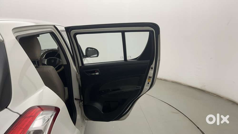 Maruti Suzuki Swift Vvt Vxi, 2012, Petrol