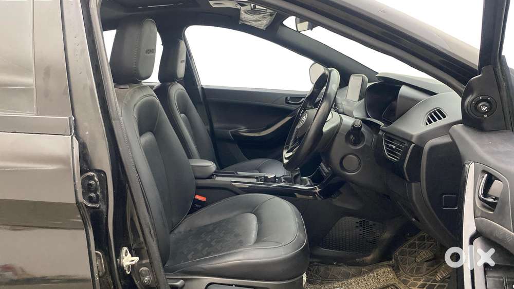 Tata Nexon 1.2 Revotron Xz Plus, 2022, Petrol
