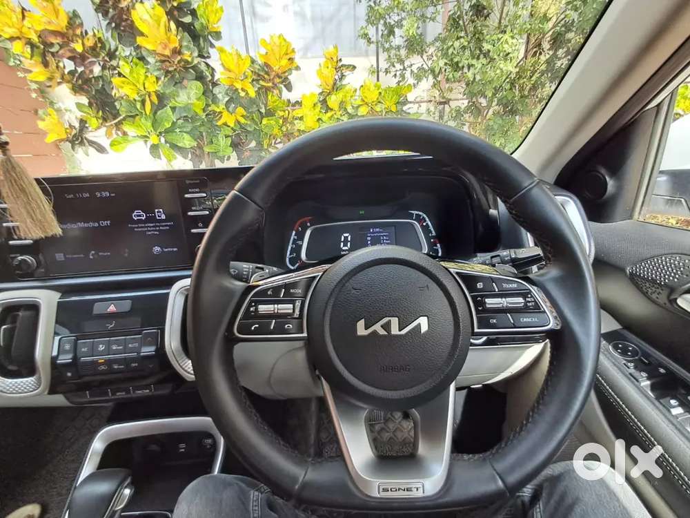 Kia Sonet 2022 Diesel 41500 Km Driven Automatic