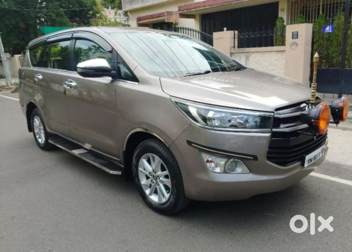 Toyota Innova Crysta 2.4 Gx Mt 8s, 2017, Diesel
