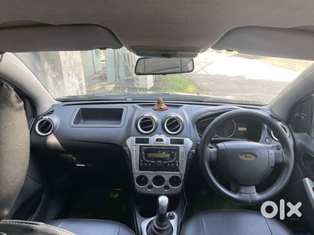 Ford Figo Petrol 2010
