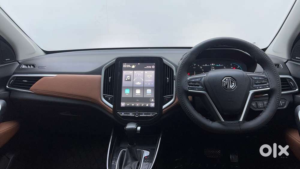 Mg Hector Plus 1.5 Sharp Turbo Cvt 6 Str, 2022, Petrol