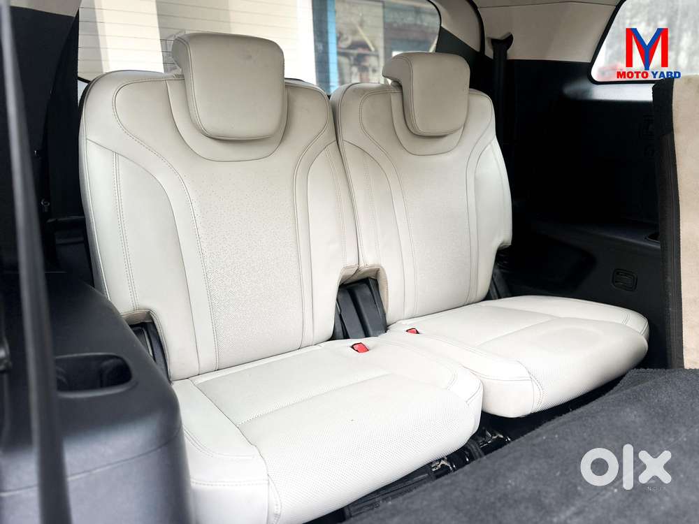 Mahindra Xuv700 2.2 Ax 7 Diesel At Luxury Pack Str, 2023, Diesel