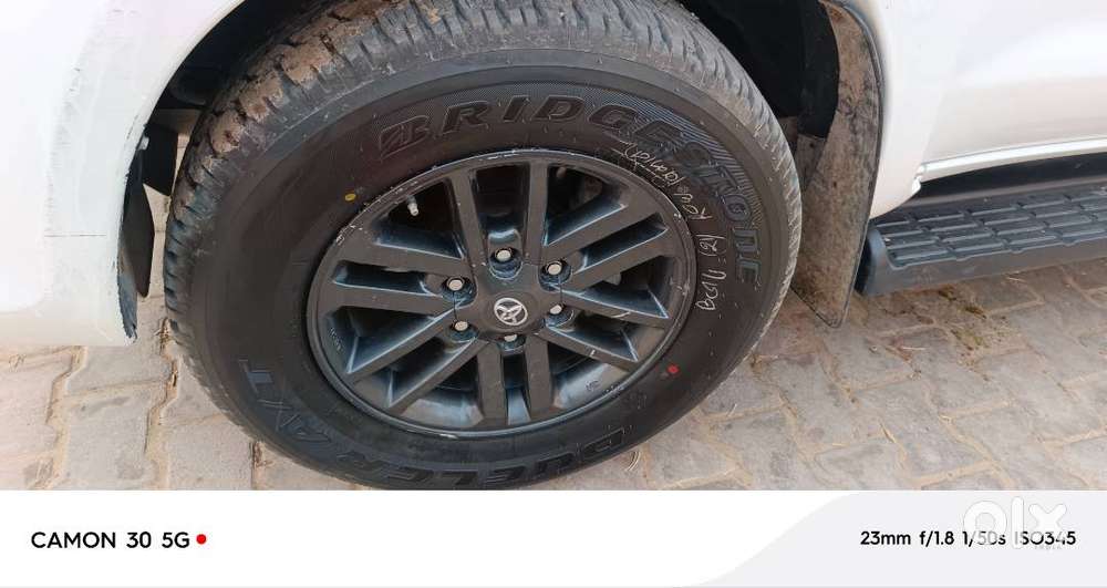 Toyota Fortuner 2015 Diesel Well Maintained