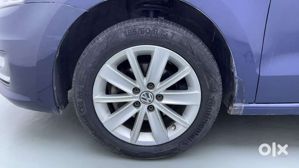 Volkswagen Vento 2010-2013 Petrol Highline, 2015, Petrol