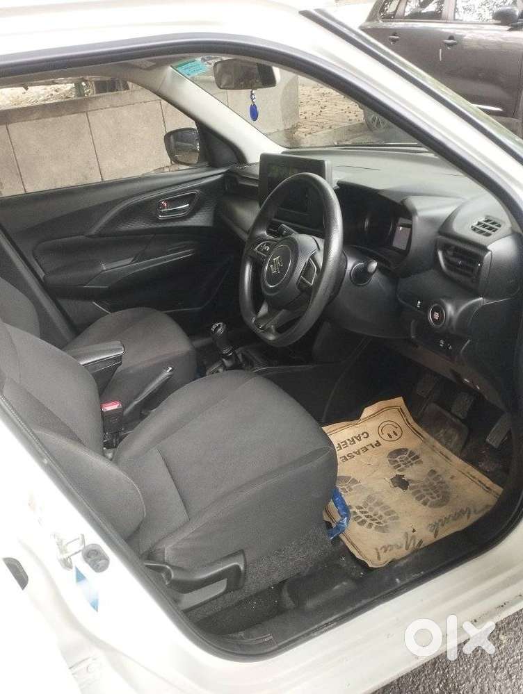 Maruti Suzuki Swift Vxi Optional, 2025, Petrol