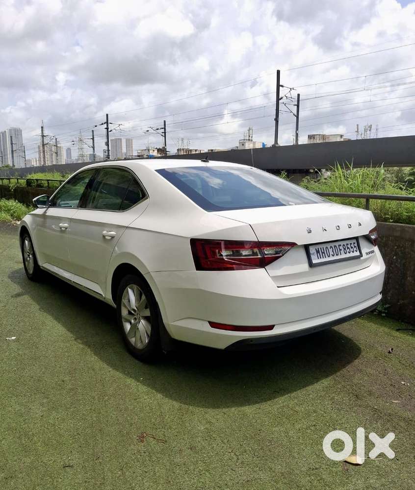 Skoda Superb 2.0 Tsi At L&k, 2019, Petrol