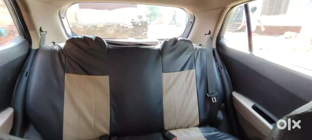 Hyundai Grand I10 2016 Diesel 70000 Km Driven