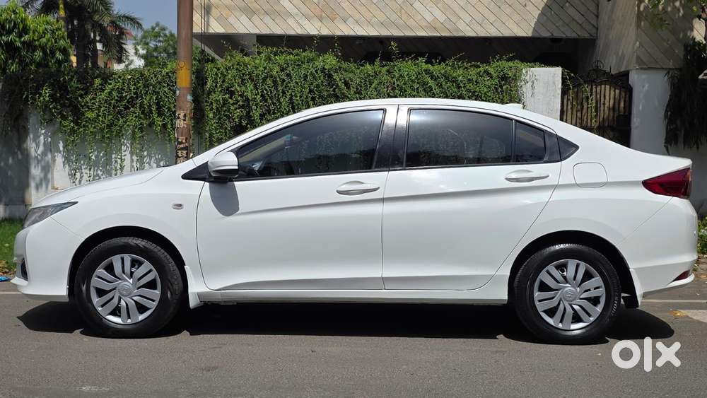 Honda City 2014-2015 I Vtec Sv, 2015, Petrol