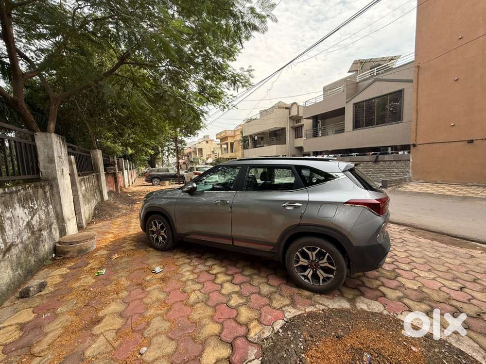 Kia Seltos Petrol Well Maintained