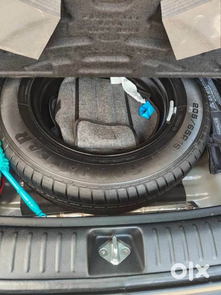Kia Seltos Petrol Automatic Top-end Variant- Single Owner