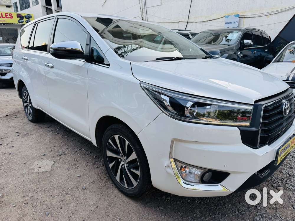 Toyota Innova Crysta 2.4 Z 7 Str, 2023, Diesel