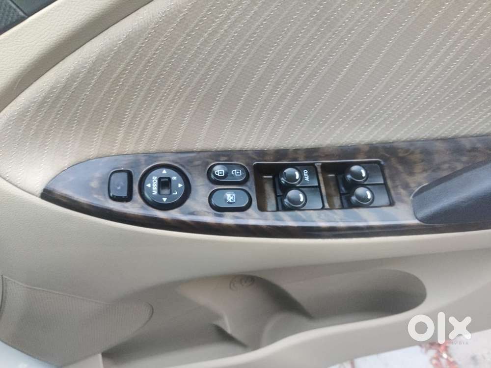 Hyundai Verna 1.6 Sx Vtvt, 2016, Petrol