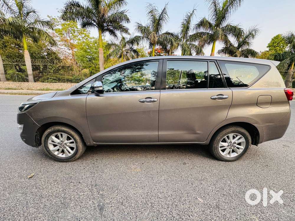 Toyota Innova Crysta 2.4 Z 7 Str, 2017, Diesel