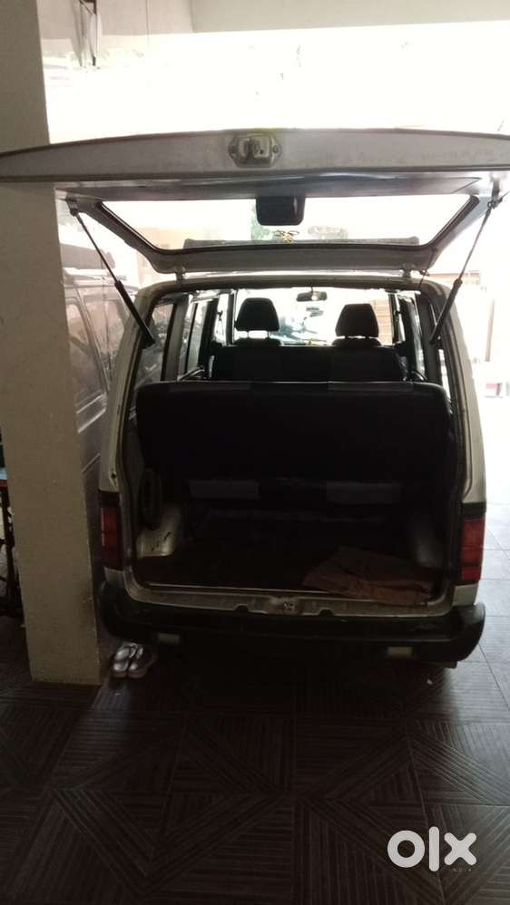Maruti Suzuki Omni Petrol 2011
