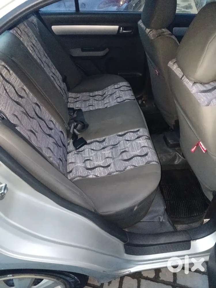 Maruti Suzuki Dzire 2010