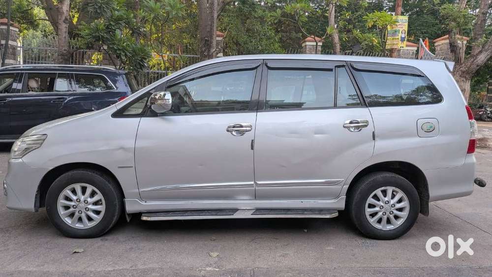 Toyota Innova 2.5 Ev (diesel) Ps 8 Seater Bs Iv, 2014, Diesel