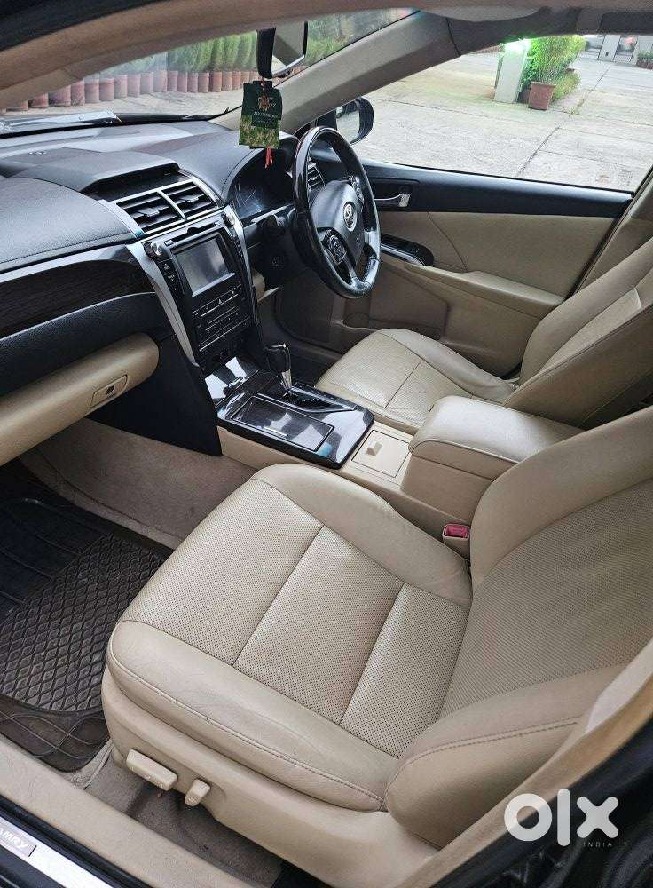 Toyota Camry Hybrid, 2016, Petrol