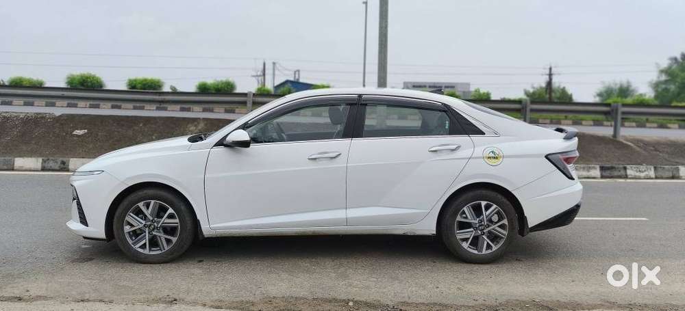 Hyundai Verna 1.5 Sx Petrol Mt, 2025, Petrol