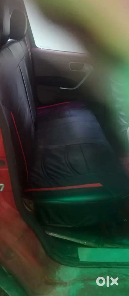 Mahindra Tuv 300 2017