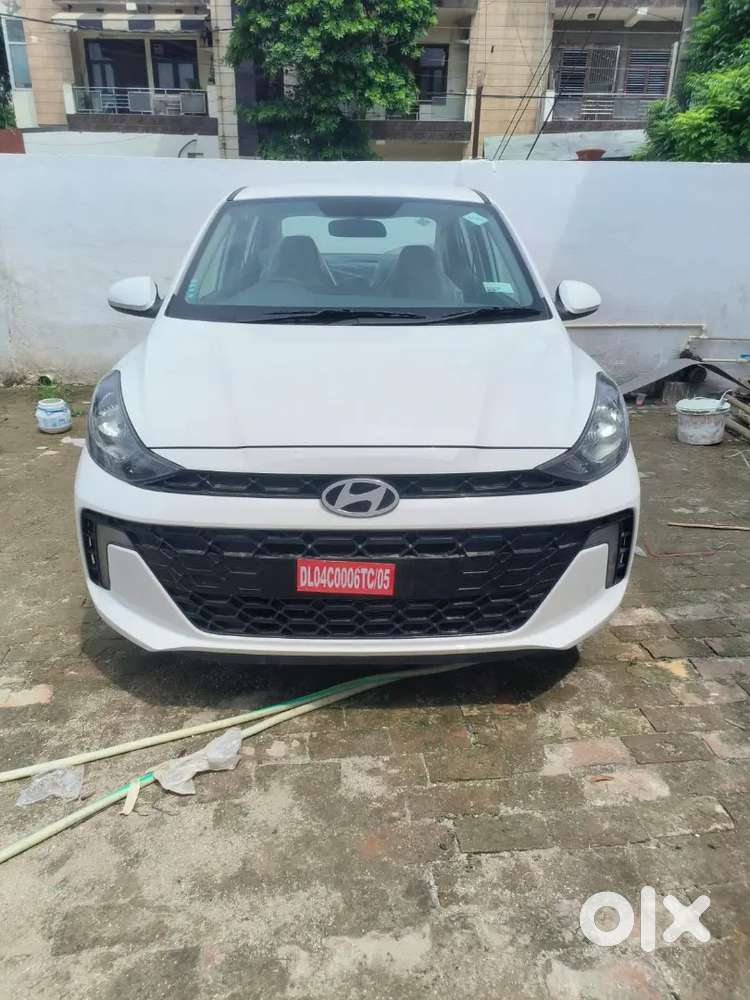 Hyundai Aura 1.0 Petrol Manual 2026 Model