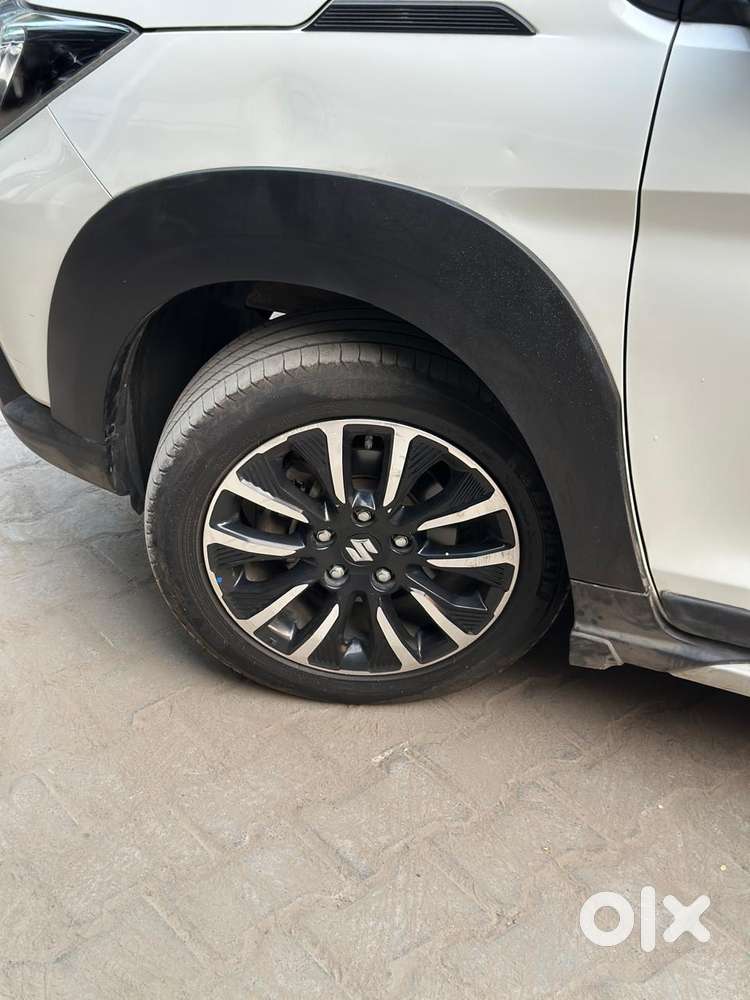 Maruti Suzuki Xl6 1.5 Zeta Mt, 2022, Petrol