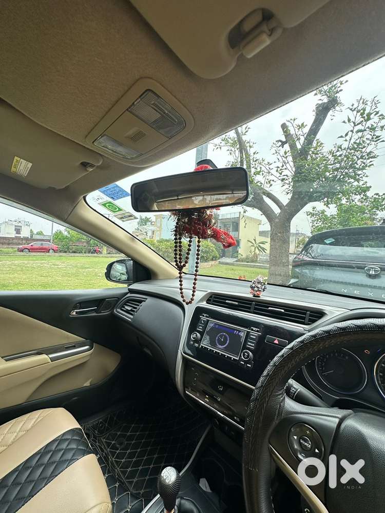 Honda City Zx 2016 Petrol Well Maintained