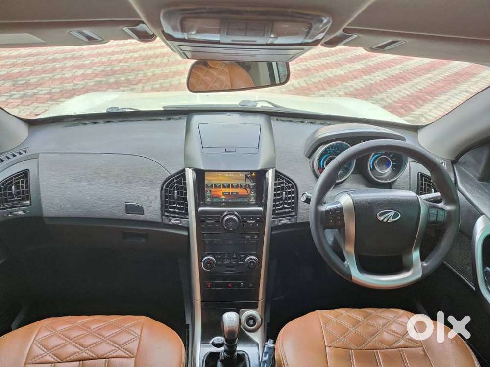 Mahindra Xuv500, 2019