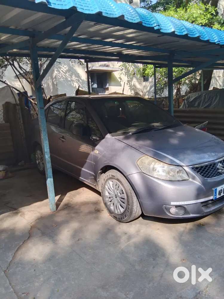 Maruti Suzuki Sx4 2011