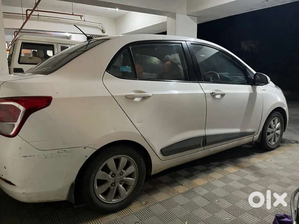 Dl Registered- Hyundai Xcent S(o) 2015 Cng & Petrol Well Maintained