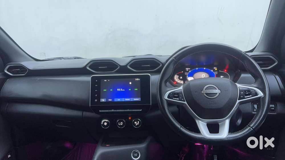 Nissan Magnite 1.0 Xv Premium Turbo Cvt, 2022, Petrol