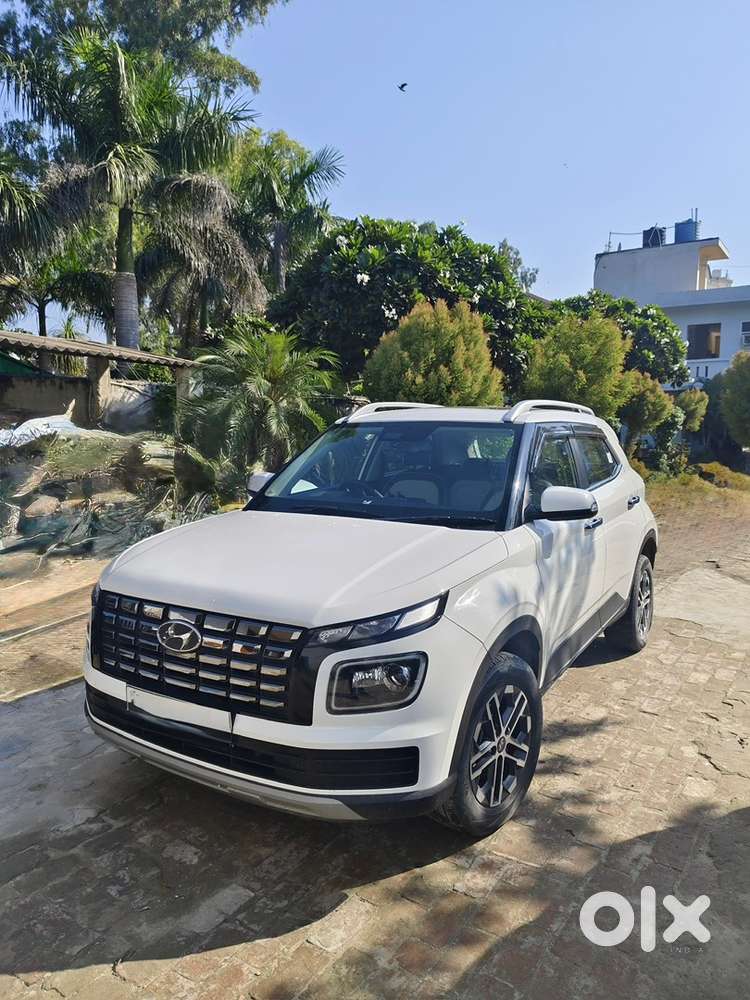 Hyundai Venue Diesel 2022