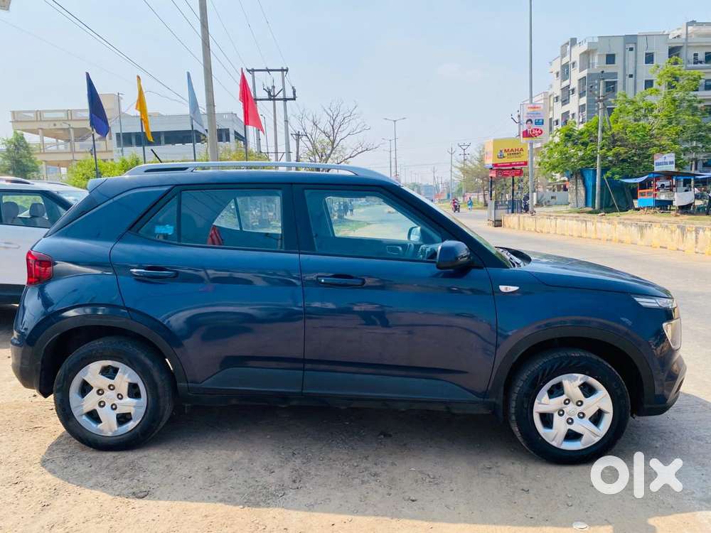 Hyundai Venue S Mt 1.2 Kappa, 2022, Petrol