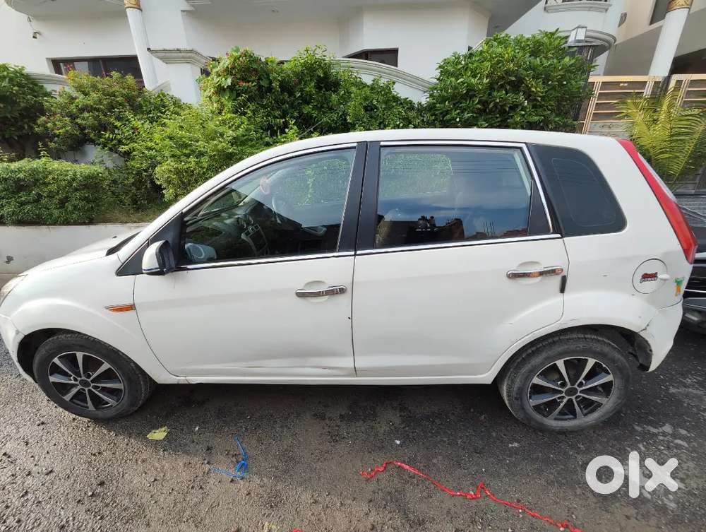 Ford Figo Diesel 2011 Model Gaddi Car