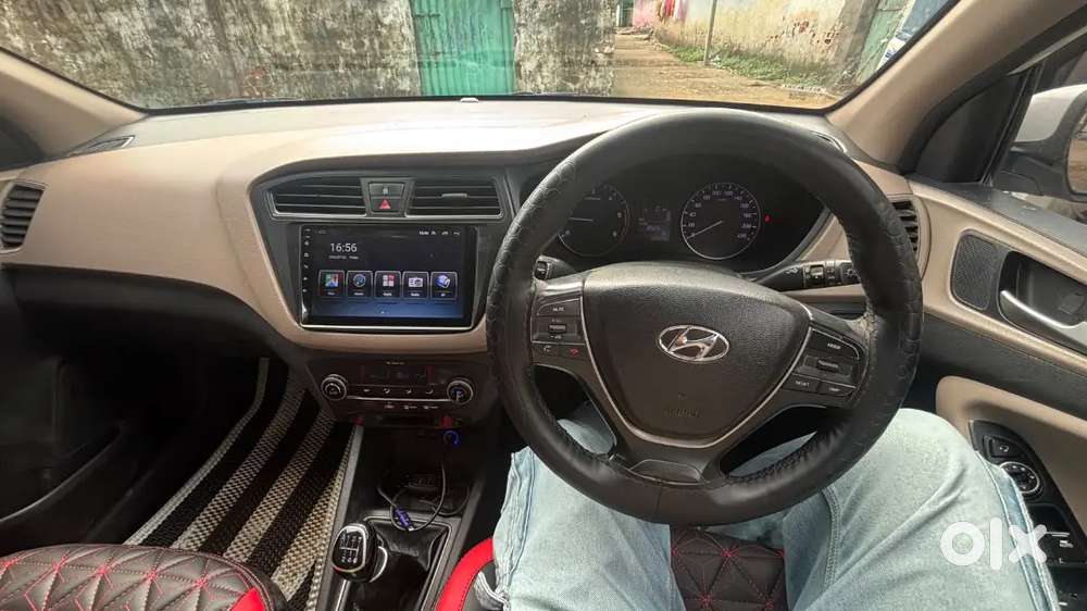 Hyundai I20 2014 Diesel Well Maintained 67000 Km Driven