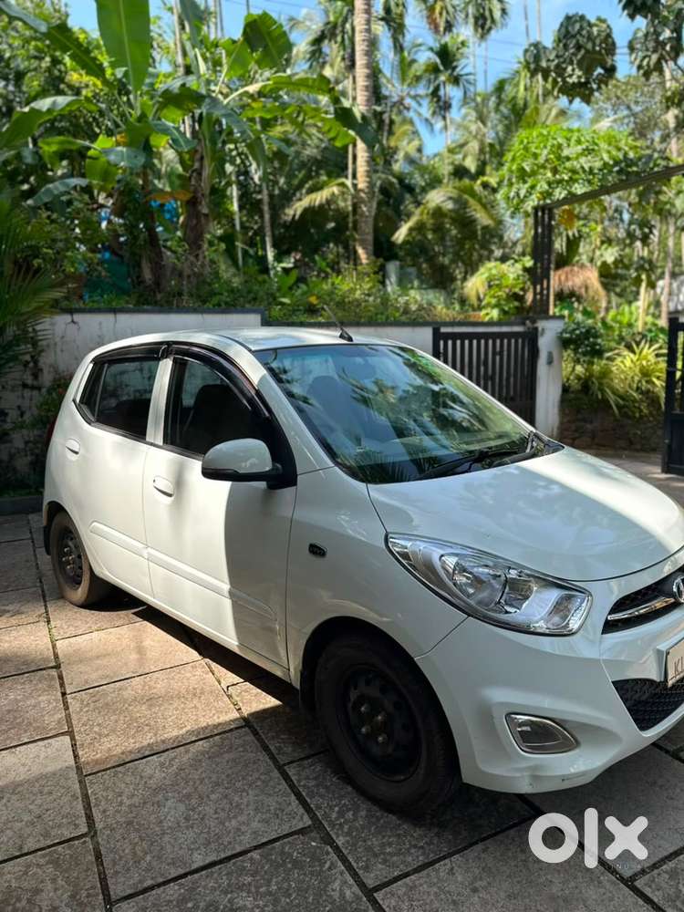 Hyundai I10 Sportz Petrol Manual 2012