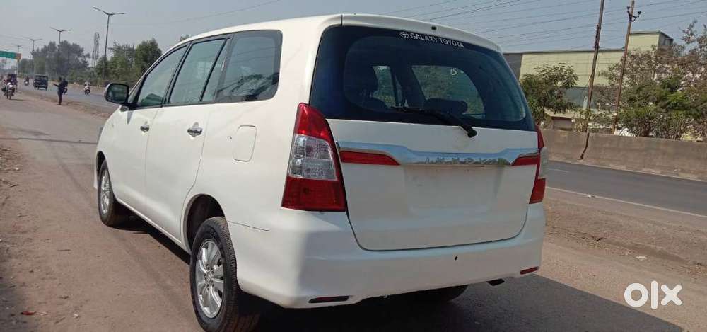 Toyota Innova 2012-2013 2.5 E Diesel Ms 8-seater, 2012, Diesel