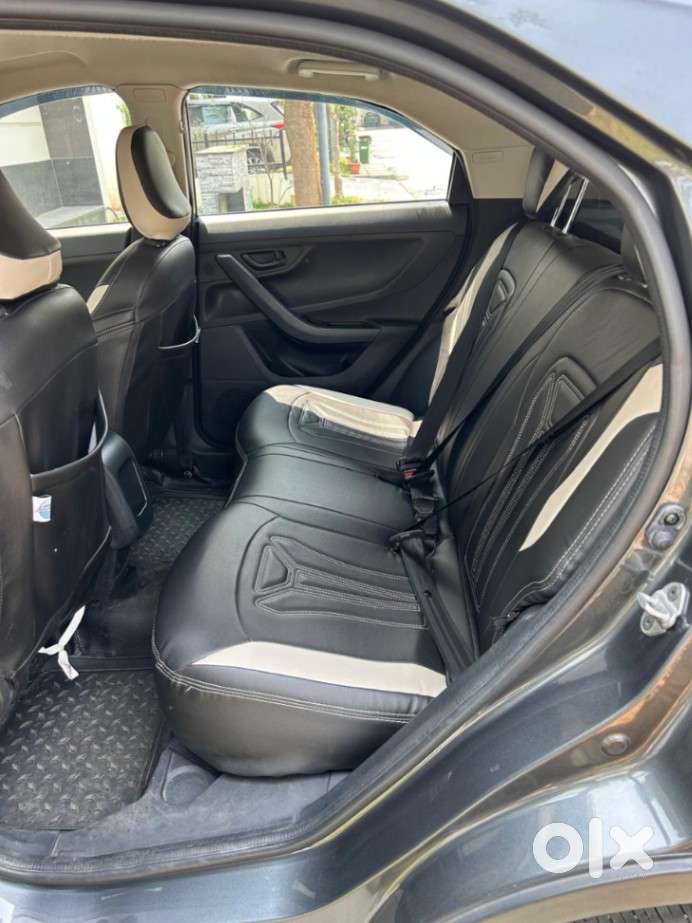 Tata Nexon Fearless Plus (ps) 1.2 Petrol Dca (adas) Red Dark Edition..