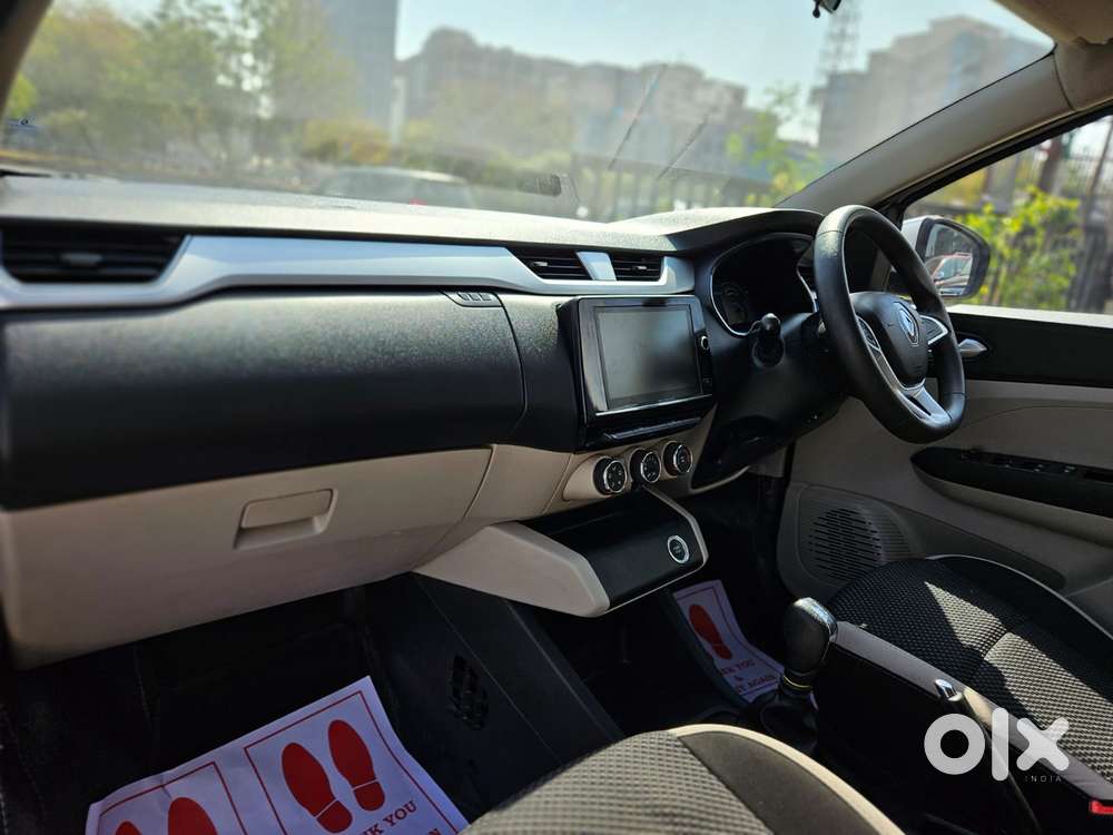 Renault Triber Rxz Easy-r Amt, 2020, Petrol