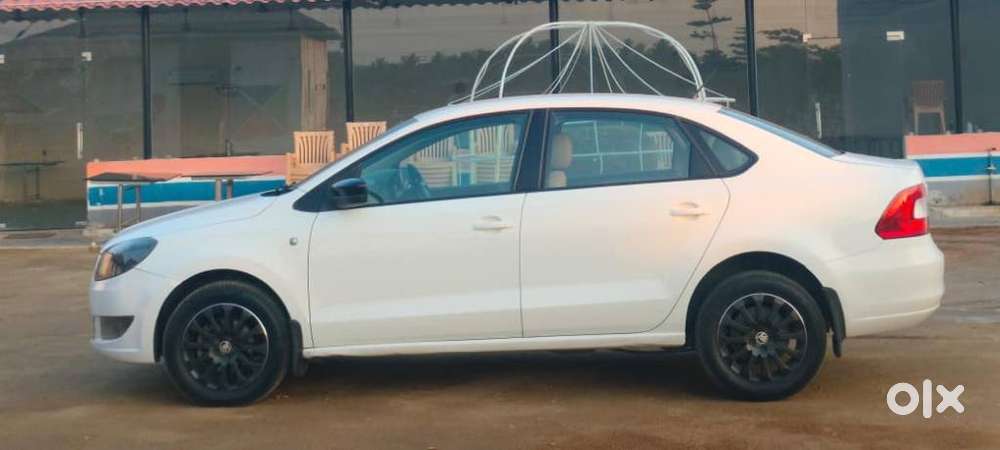 Skoda Rapid 2013-2016 1.5 Tdi At Elegance, 2015, Diesel