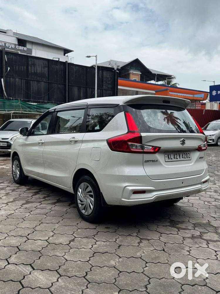 Maruti Suzuki Ertiga Vxi, 2023, Petrol