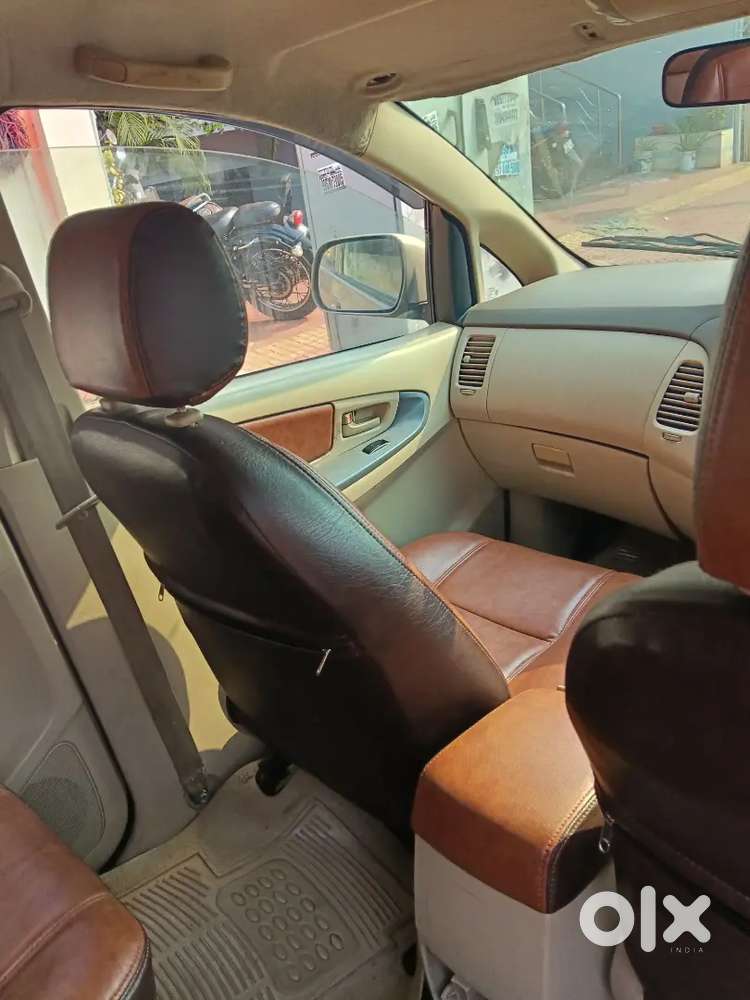 Toyota Innova 2007 Diesel 360000 Km Driven